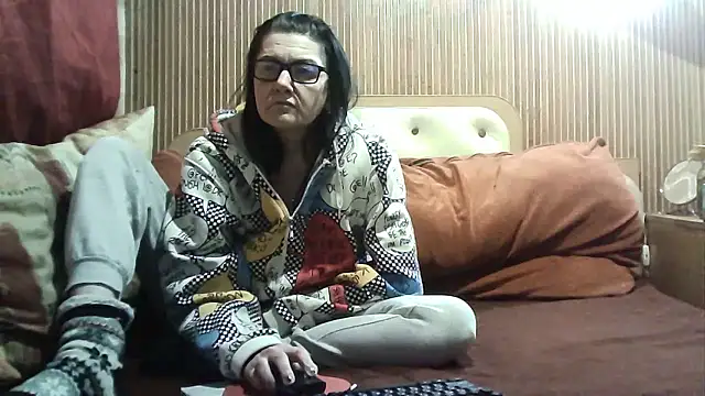 AlanaLaDream online show from 01/11/26, 06:13