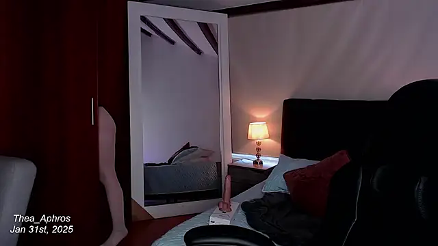 Thea Aphros  online show from 01/31/25, 09:26