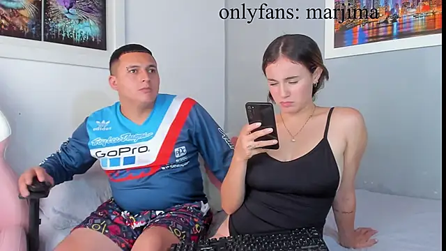 Snapshot of naughtyloverss chatting on 01/08/25, 07:24 naughtyloverss online show from 01/08/25, 07:24