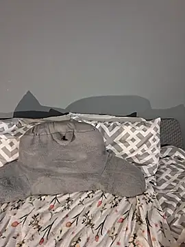 MsPink Flamingtoes544 online show from 01/17/26, 12:21