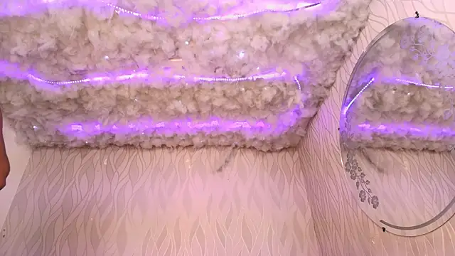 begoniia online show from 12/17/24, 03:06