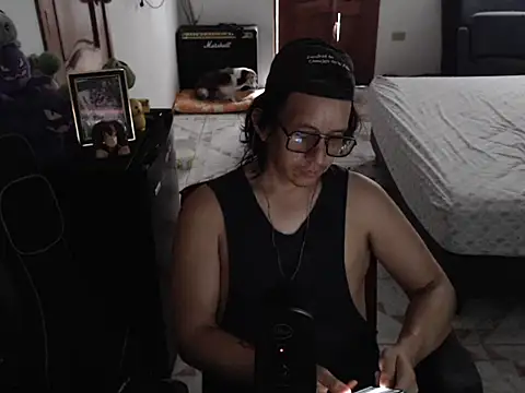 Pit xxz online show from 07/19/26, 04:00