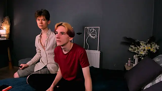 AndrewwCarter2 online show from 02/18/26, 07:32