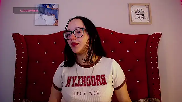 charlotte1-ls online show from 12/12/24, 09:26