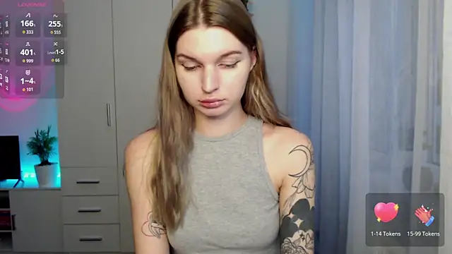 lounahyan online show from 11/24/25, 12:49