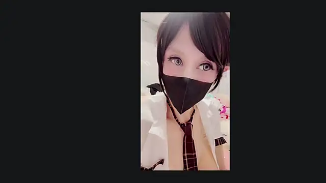 Im IVE LOVE online show from 12/15/24, 07:24