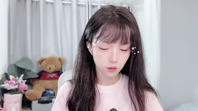 AnAn-520 online show from 12/15/25, 02:49