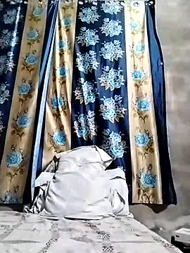 Cute-Ridhima online show from 02/03/25, 11:42