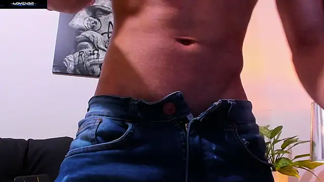 CruzVega online show from 10/31/25, 08:32