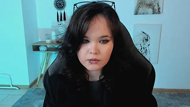 Elainebeness online show from 03/13/25, 07:50