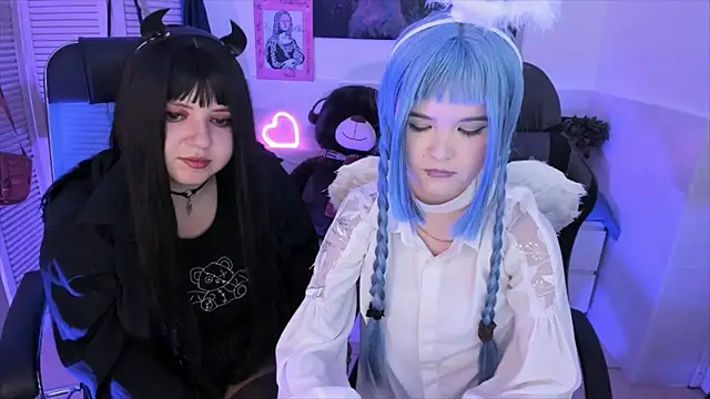 Elainebeness online show from 09/27/25, 11:10