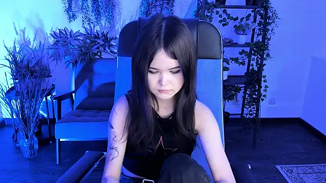 Elainebeness online show from 12/02/25, 08:15