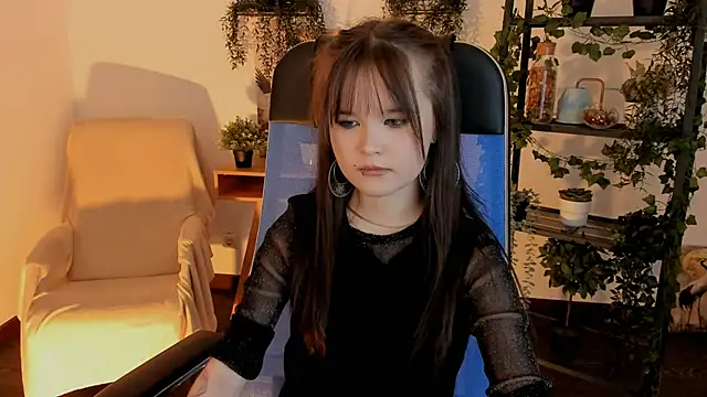 Elainebeness online show from 02/15/26, 04:25