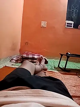 Snapshot of 1010SumiT chatting on 12/17/25, 03:07 1010SumiT online show from 12/17/25, 03:07