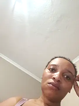 Snapshot of thicktash chatting on 06/18/26, 10:19 thicktash online show from 06/18/26, 10:19