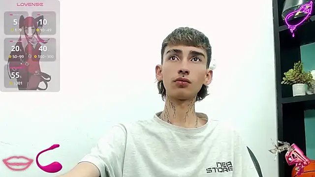 Snapshot of ttimy_x_boy chatting on 09/12/25, 04:07 ttimy x boy online show from 09/12/25, 04:07