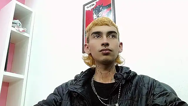 ttimy x boy online show from 02/06/26, 11:08