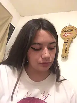 Miss oliviaa online show from 12/28/24, 03:47