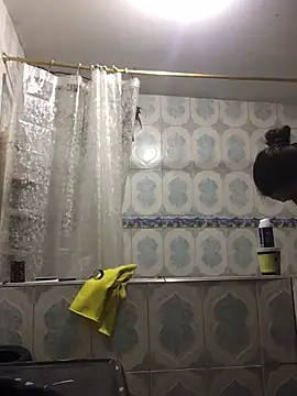 Miss oliviaa online show from 01/06/25, 02:25