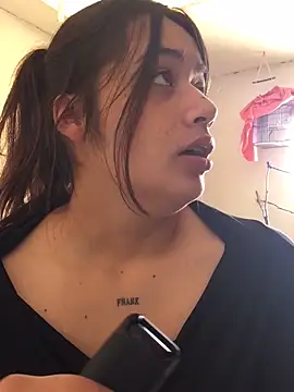 Miss oliviaa online show from 11/21/25, 02:27