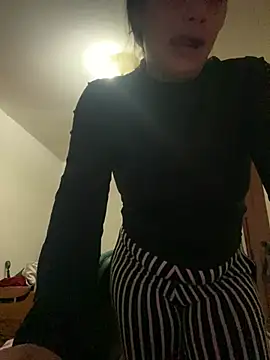 Miss oliviaa online show from 02/27/26, 11:49