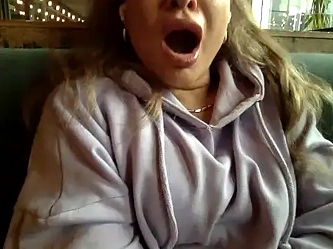 persiannqueen online show from 03/10/25, 10:59