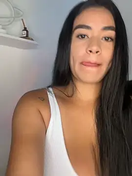 kristynmassey online show from 04/07/26, 08:09