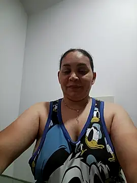 MirandaSoto online show from 04/09/26, 03:50