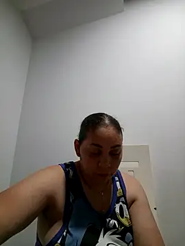 MirandaSoto online show from 05/11/26, 04:29