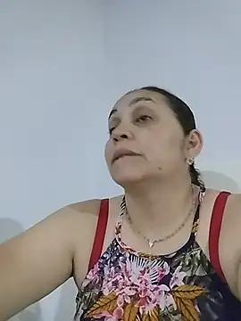 MirandaSoto online show from 08/05/26, 04:04