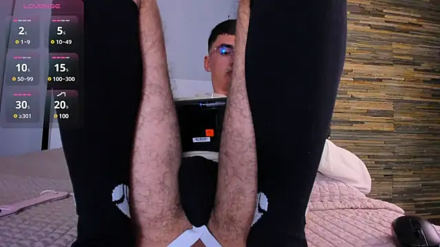 Aaron Tate online show from 02/23/25, 07:22