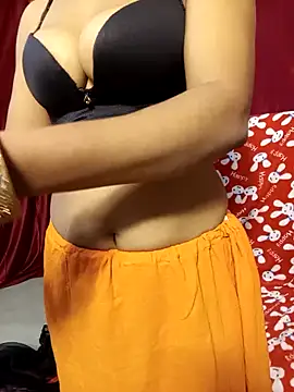 Stripy Doll online show from 02/18/25, 09:54