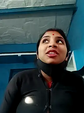 Nisha Cute online show from 03/18/25, 02:47