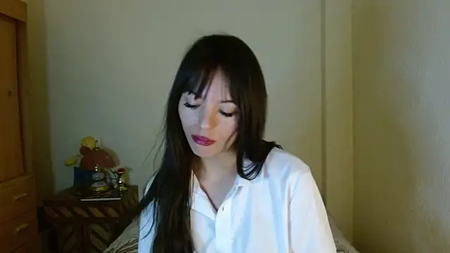 Snapshot of britny_clouds chatting on 11/25/25, 08:31 britny clouds online show from 11/25/25, 08:31