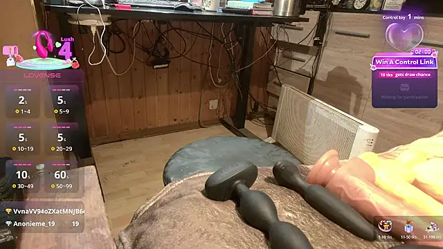 misteryman1956 online show from 06/16/26, 08:11