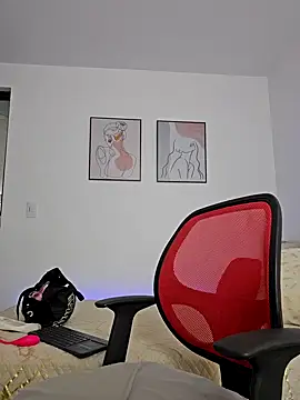 VictoriaEvaans  online show from 02/09/25, 05:43