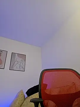 VictoriaEvaans  online show from 03/22/25, 10:48