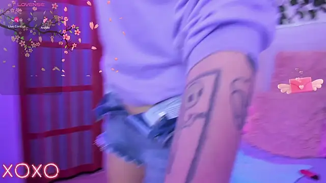 lauren evans96 online show from 01/25/25, 02:58