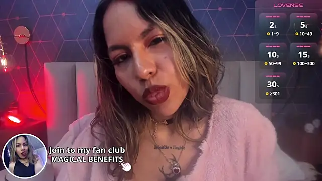 Snapshot of delilah_fix chatting on 12/31/24, 04:25 delilah fix online show from 12/31/24, 04:25