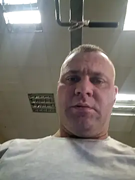 Snapshot of Crek666 chatting on 01/02/25, 08:49 Crek666 online show from 01/02/25, 08:49