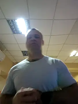 Snapshot of Crek666 chatting on 01/10/25, 05:15 Crek666 online show from 01/10/25, 05:15