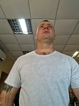 Snapshot of Crek666 chatting on 01/20/25, 06:10 Crek666 online show from 01/20/25, 06:10