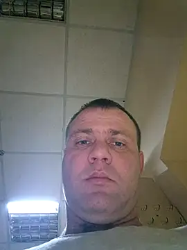 Snapshot of Crek666 chatting on 02/03/25, 05:29 Crek666 online show from 02/03/25, 05:29