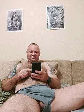 Snapshot of Crek666 chatting on 06/24/26, 04:00 Crek666 online show from 06/24/26, 04:00