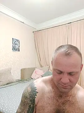 Snapshot of Crek666 chatting on 07/15/26, 01:22 Crek666 online show from 07/15/26, 01:22