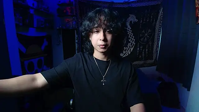 Snapshot of kairozz chatting on 01/18/26, 06:44 kairozz online show from 01/18/26, 06:44