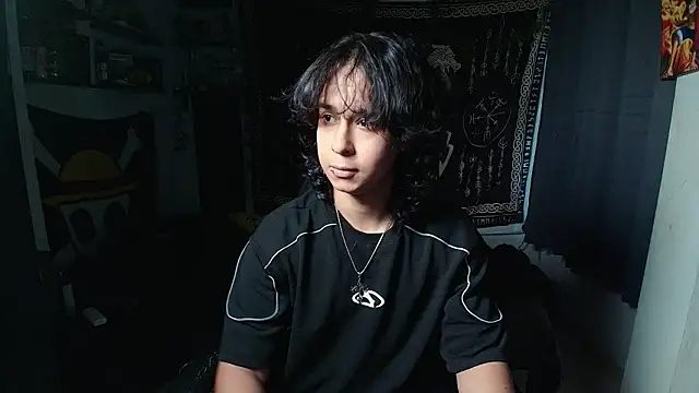 Snapshot of kairozz chatting on 02/03/26, 04:23 kairozz online show from 02/03/26, 04:23