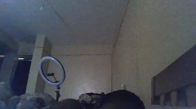 Horny-slut  online show from 03/04/25, 10:02