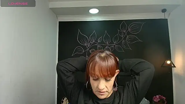 Snapshot of NatashaMason_ chatting on 10/16/25, 11:55 NatashaMason online show from 10/16/25, 11:55