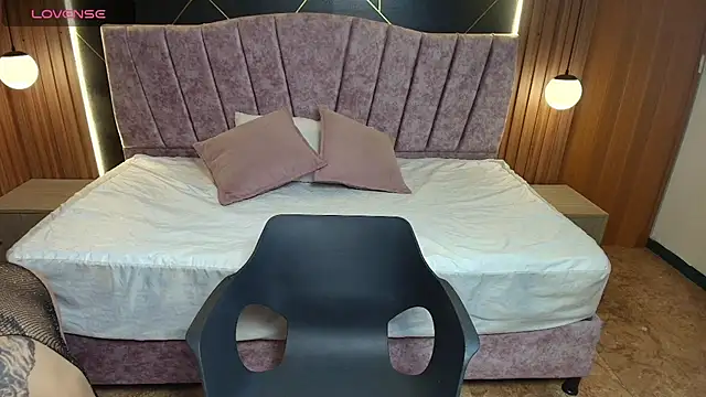 NatashaMason  online show from 03/31/26, 08:09